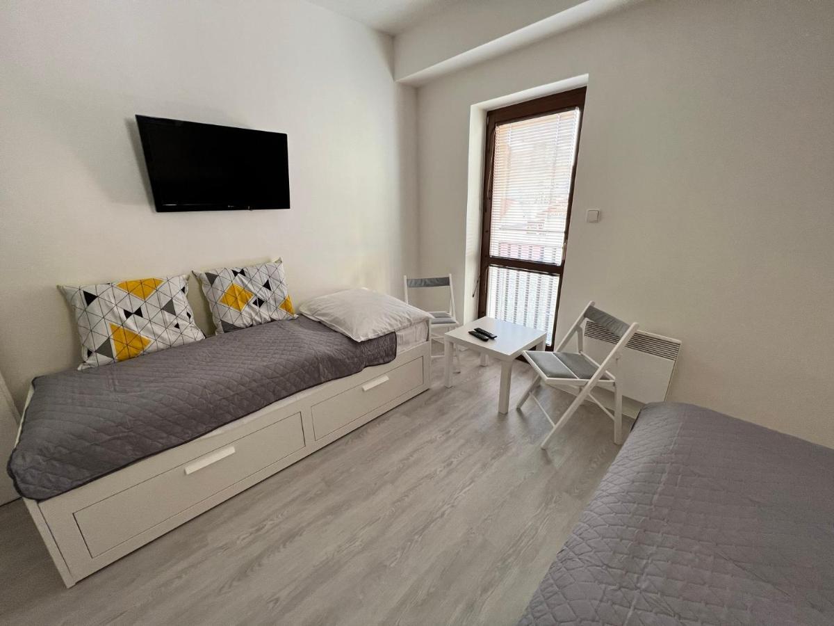 Garni Pension U Svateho Urbana Микулов Екстериор снимка